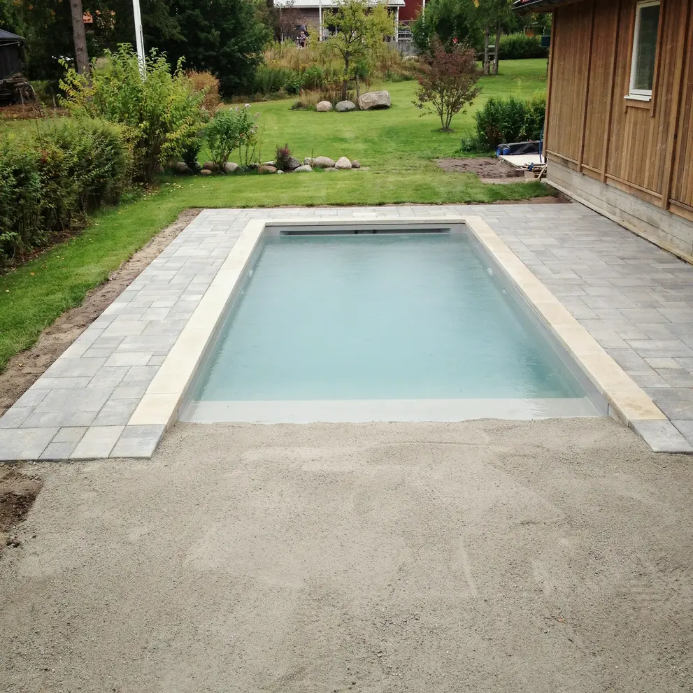 bygga pool upplands bro kungsangen balsta